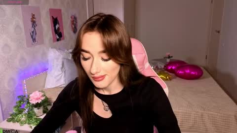 Olivia online show from April 2026 01:03:01 AM