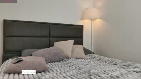    700  1300 -5 online show from April 2026 12:45:02 PM