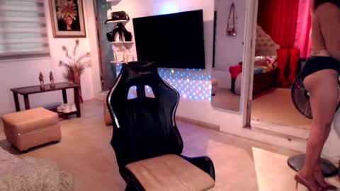 M MMY online show from January 2025 06:24:02 AM