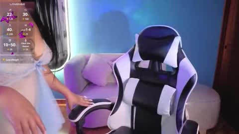 Lady Violet Bridgerton online show from September 2025 09:06:02 PM