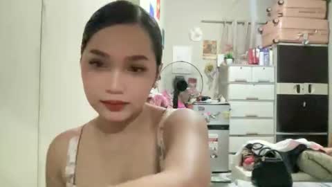 yuki hermosa online show from September 2025 09:58:02 AM