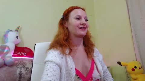Sima Ladybigsmile online show from February 2025 12:39:01 AM