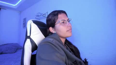  Lady  online show from February 2026 01:57:02 AM