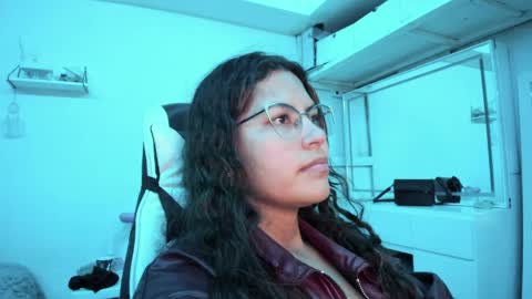  Lady  online show from April 2026 04:15:01 AM