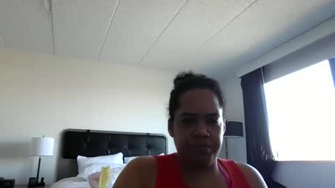 Stephanie online show from February 2025 04:56:02 PM