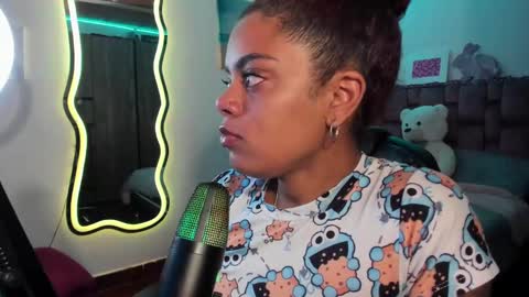 Snapshot of ladydanniela chatting on February 2025 07:12:02 AM leidy daniela online show from February 2025 07:12:02 AM