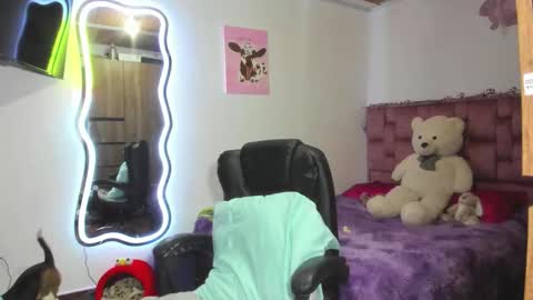 Snapshot of ladydanniela chatting on February 2026 08:29:02 AM leidy daniela online show from February 2026 08:29:02 AM