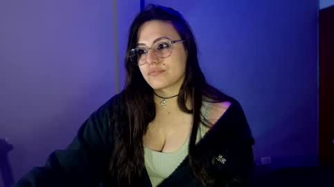 Snapshot of ladygwendolyn chatting on June 2026 02:05:02 AM Gwen online show from June 2026 02:05:02 AM