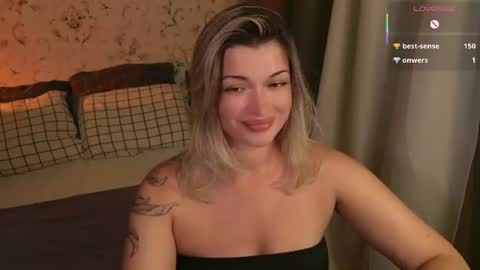 Snapshot of ladylancaster chatting on July 2026 06:17:02 PM ladylancaster online show from July 2026 06:17:02 PM