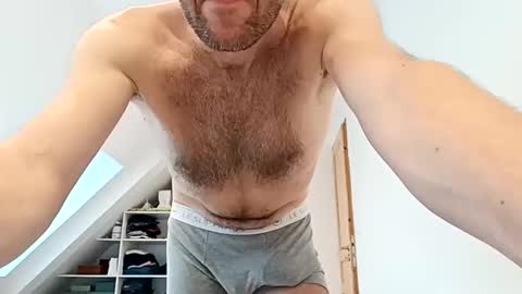 Snapshot of ladylover_1 chatting on December 2024 09:02:01 AM ladylover_1 online show from December 2024 09:02:01 AM