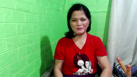 Snapshot of ladymama790730 chatting on January 2025 12:58:01 PM ladymama790730 online show from January 2025 12:58:01 PM