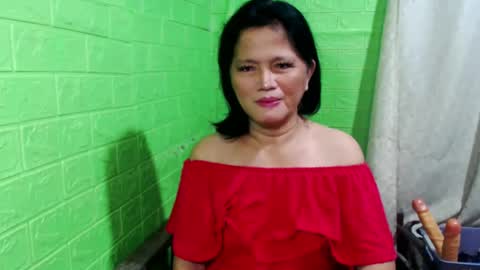 Snapshot of ladymama790730 chatting on January 2025 12:42:01 PM ladymama790730 online show from January 2025 12:42:01 PM