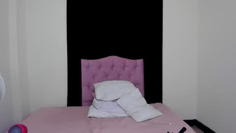 Ladysexy hot19  online show from January 2026 02:05:02 AM