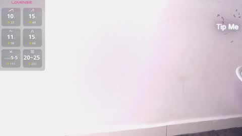 Isabella  online show from March 2026 09:22:02 PM