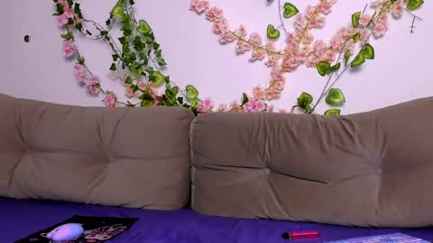 LadyTrep online show from April 2026 09:45:02 AM