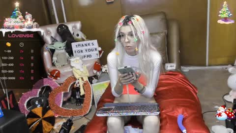 Skinnygirl online show from December 2024 01:50:01 AM