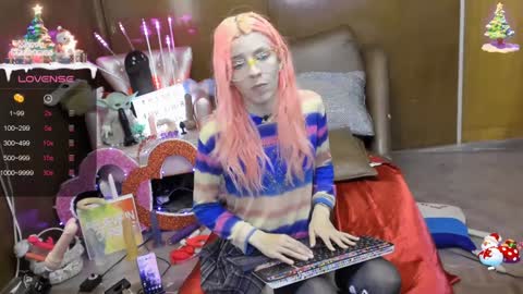 Skinnygirl online show from January 2025 12:54:01 AM