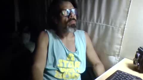 La Genova esta Dura beard boy male dick mastubate latinosexy latinohot latino glasses mature strong stronglegs online show from April 2026 03:48:01 AM