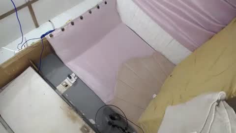 MANIKA online show from April 2026 01:42:02 AM