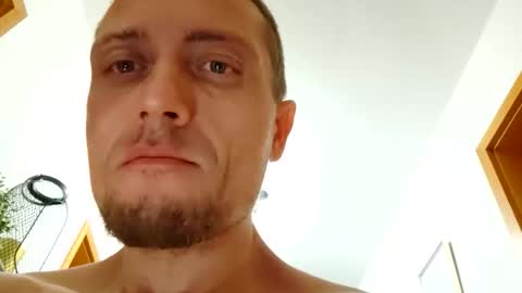 Snapshot of laichzeit1881 chatting on October 2025 11:58:02 PM laichzeit1881 online show from October 2025 11:58:02 PM