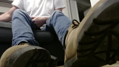 Snapshot of laidback_and_chill chatting on March 2025 04:28:01 AM Rick online show from March 2025 04:28:01 AM