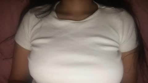 Snapshot of lailayousef chatting on December 2024 06:04:01 AM Laila Yousef online show from December 2024 06:04:01 AM