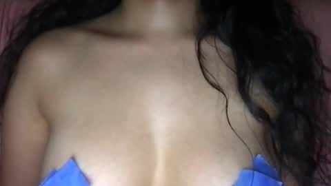 Snapshot of lailayousef chatting on December 2024 12:46:02 PM Laila Yousef online show from December 2024 12:46:02 PM