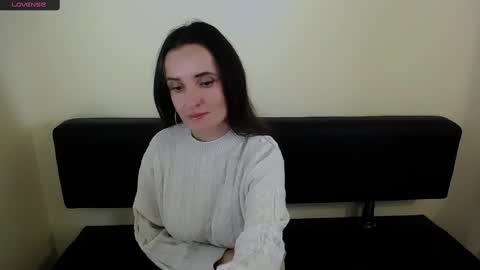 Laima online show from September 2025 12:42:02 PM