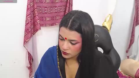 Laskhmirani online show from October 2025 11:58:02 AM