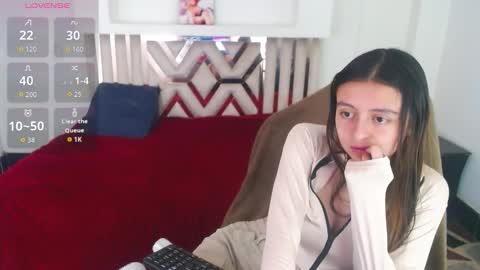 Lala clark online show from November 2025 12:29:02 PM