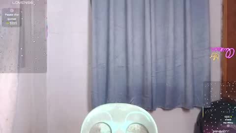 Snapshot of lala_moves chatting on July 2026 12:07:01 PM Joxie online show from July 2026 12:07:01 PM