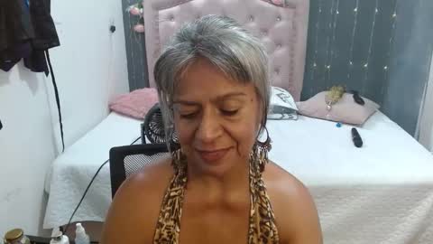 lalisha online show from November 2025 07:16:01 PM