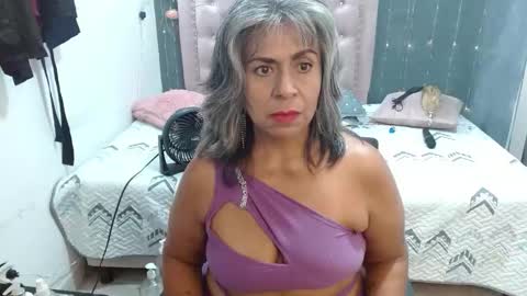 lalisha online show from November 2025 11:15:01 PM