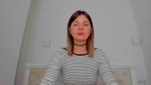 Lallie  online show from February 2026 03:27:02 PM