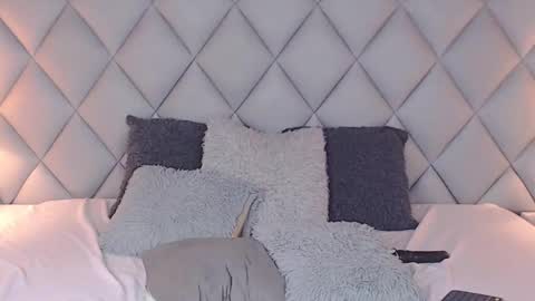 Snapshot of lalycastro chatting on January 2025 10:30:02 PM Laly Castro online show from January 2025 10:30:02 PM