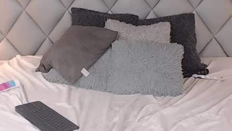 Laly Castro online show from February 2025 01:25:02 AM