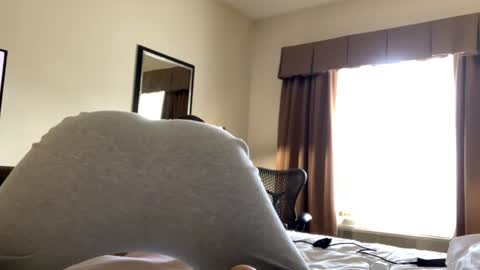 lamourenrose online show from June 2026 09:19:01 PM
