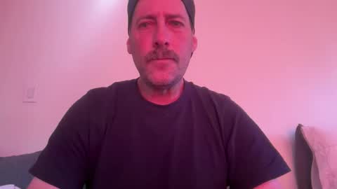 Snapshot of lampin1 chatting on March 2026 04:51:02 PM lampin1 online show from March 2026 04:51:02 PM