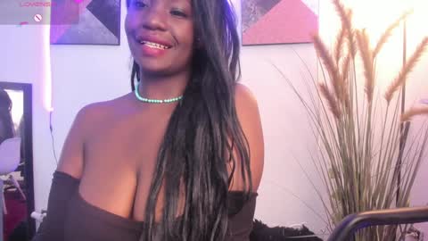 Snapshot of lana__beaux chatting on December 2024 01:23:01 AM online show from December 2024 01:23:01 AM