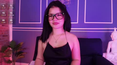  Lana  online show from October 2025 11:19:01 AM