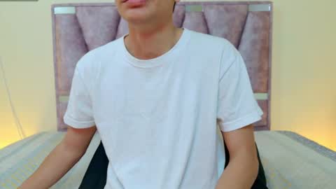 Snapshot of lana_bennett69 chatting on September 2025 10:31:02 AM Lana online show from September 2025 10:31:02 AM