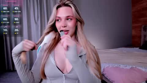 Snapshot of lana_hawana chatting on June 2026 03:51:02 PM Lana online show from June 2026 03:51:02 PM