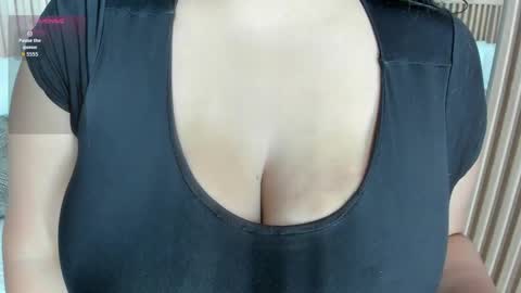 lana_lann online show from April 2026 11:48:02 AM