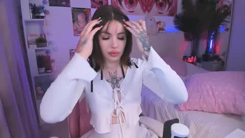 Eva online show from December 2025 03:12:02 AM