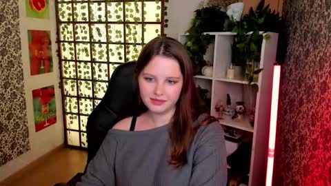 Lana online show from October 2025 08:26:02 AM