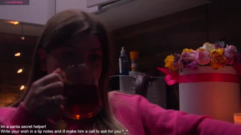 Alana online show from January 2025 09:05:01 AM