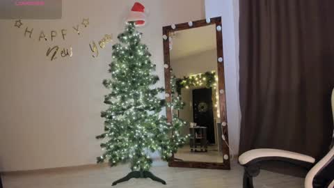 Lana online show from December 2024 08:30:02 AM