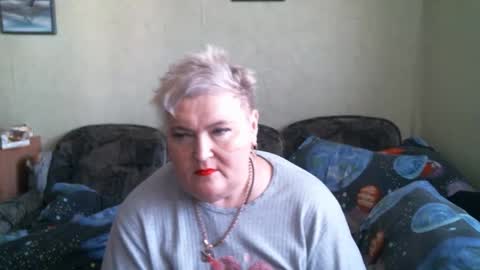 lanacat555 online show from April 2026 06:27:01 AM