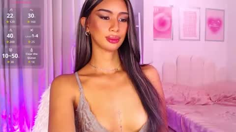 Lana online show from September 2025 11:52:02 PM