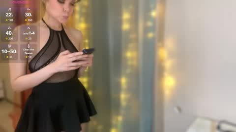 Snapshot of lanadreamx chatting on May 2026 06:05:02 PM LanaDreamX online show from May 2026 06:05:02 PM
